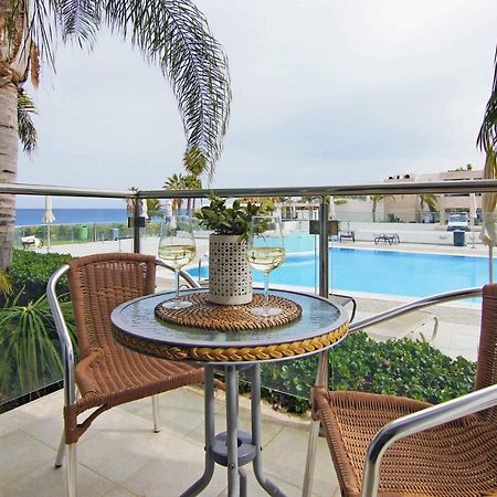 Diana - Coralli Beachfront Apartment Protaras Eksteriør bilde