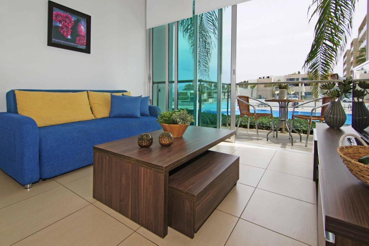 Diana - Coralli Beachfront Apartment Protaras Eksteriør bilde
