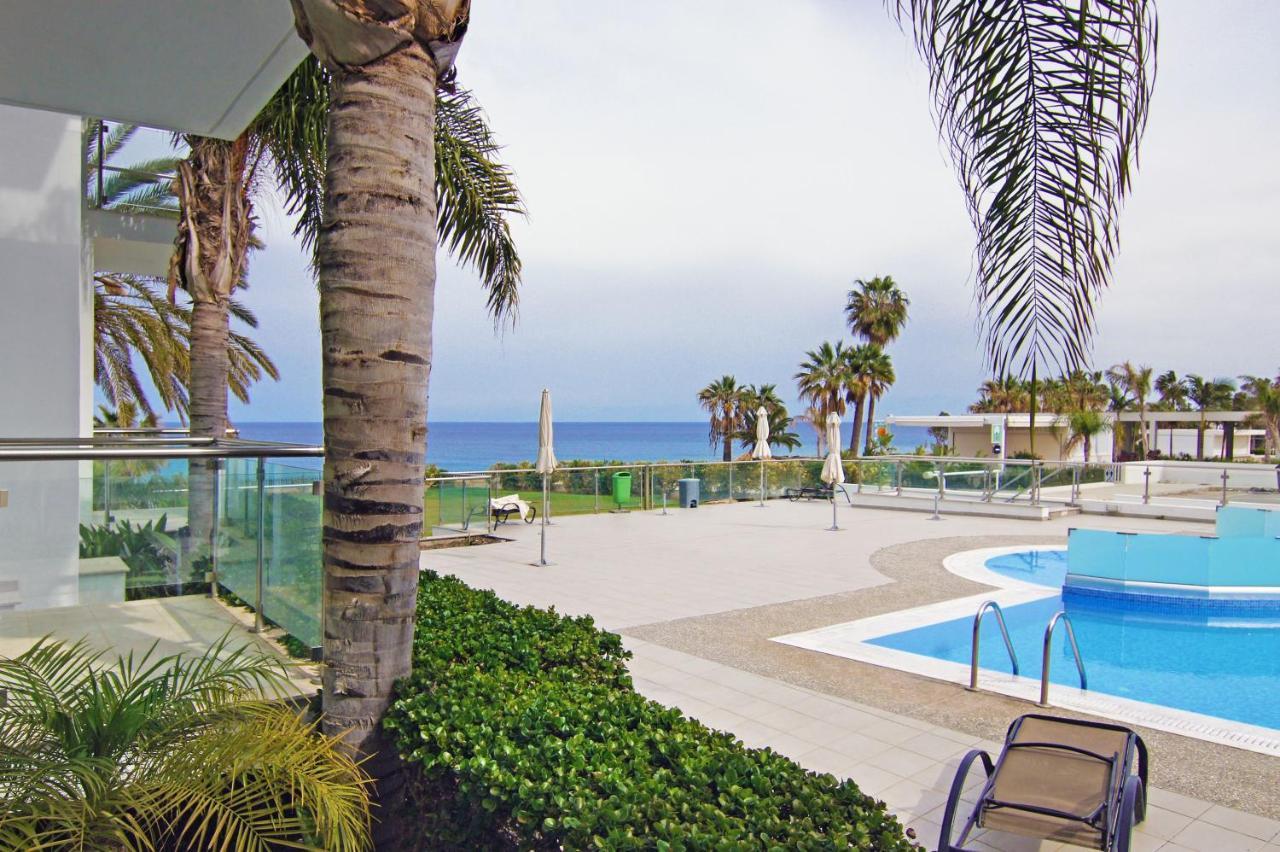 Diana - Coralli Beachfront Apartment Protaras Eksteriør bilde